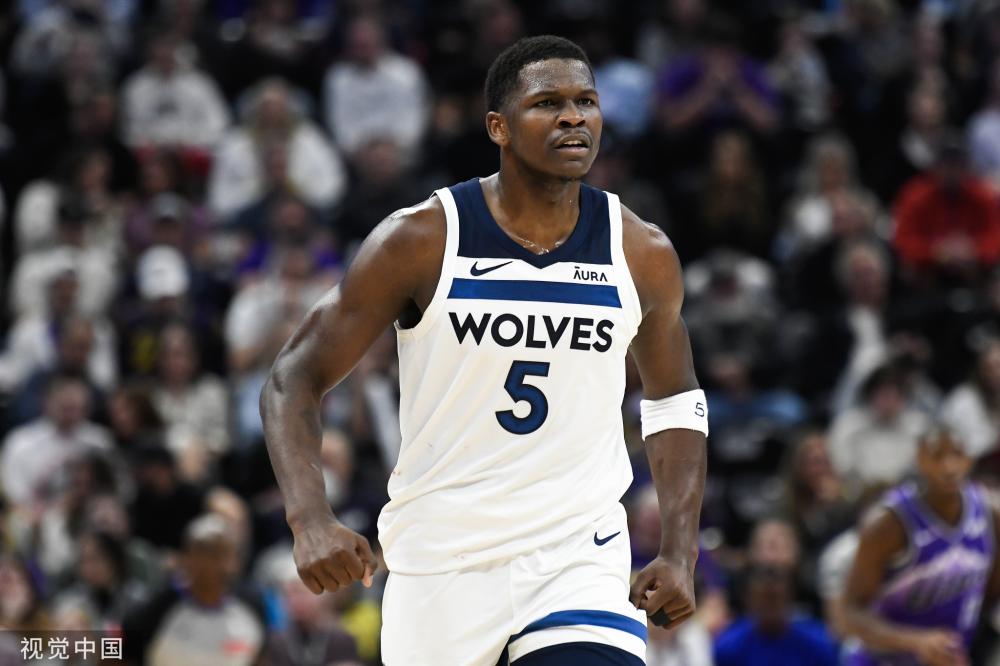 赛季表现不 赛季表现不