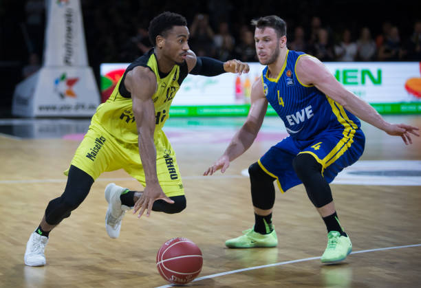 西甲的多梯 西甲的多梯