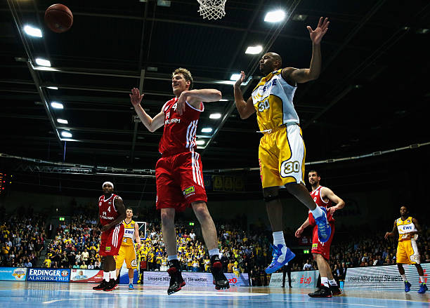 维拉前锋杜 维拉前锋杜